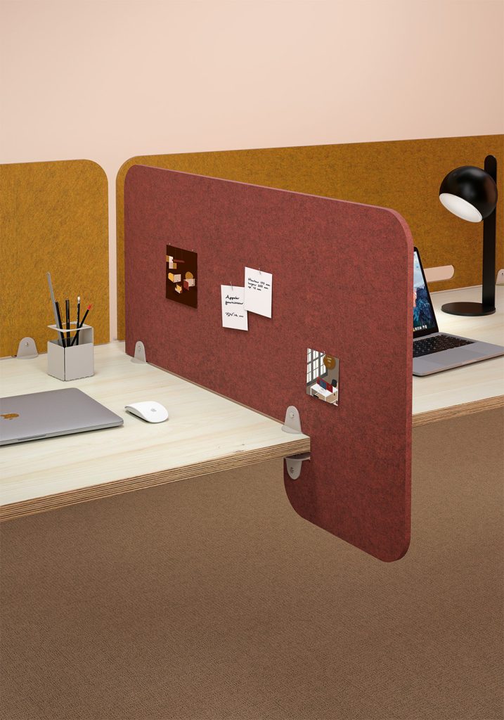 Focus on the position of a PET felt acoustic screen separating two desks in width.